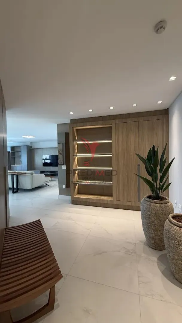 Imagem Luxo e Exclusividade na Meia Praia: Apartamento Mobiliado no Garden Square Residence