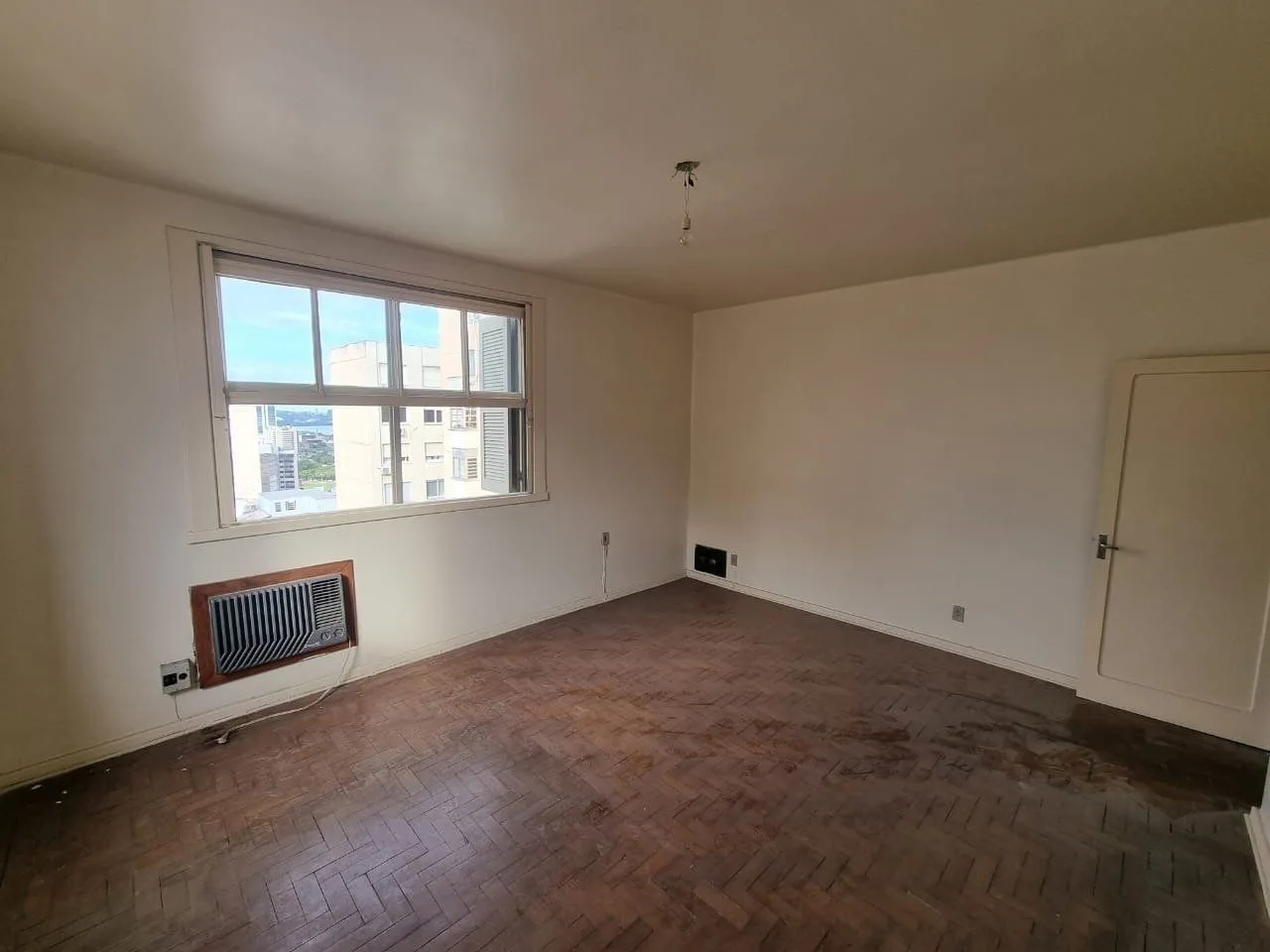 Imagem Apartamento com 3 dormitórios no Bairro centro histórico