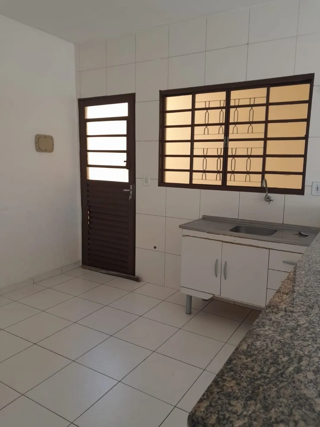 Imagem Casa à venda 2 Quartos, 1 Suite, 2 Vagas, 77.7M², Mantiqueira, Pindamonhangaba - SP