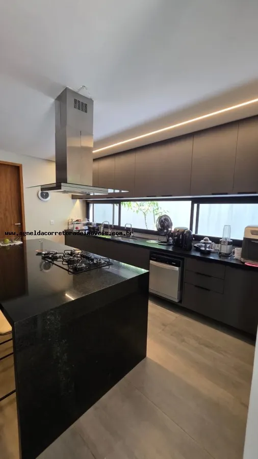 Imagem Casa em Condomínio para Venda em Parnamirim, Pium (Distrito Litoral), 3 dormitórios, 3 suítes, 4 banheiros, 4 vagas