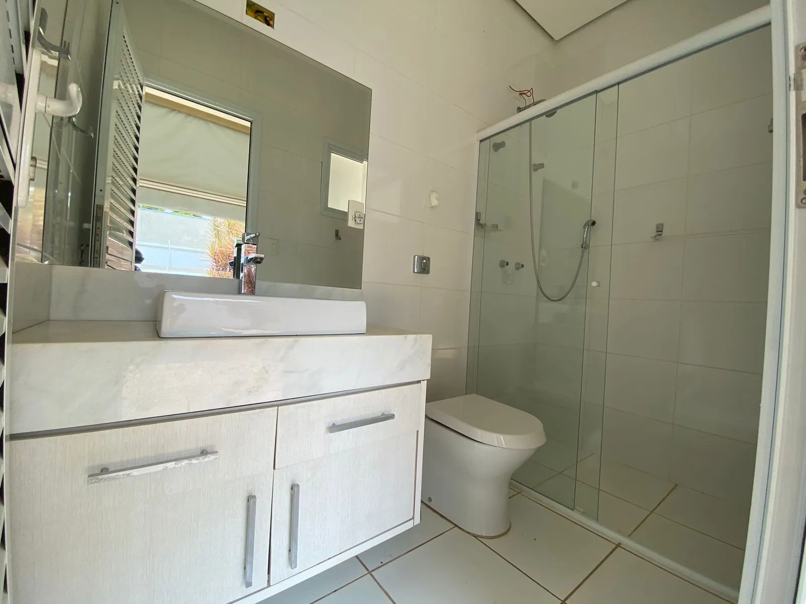 Imagem Casa 3 dormitórios 296m² Condomínio Lago da Serra Aceita Permuta
