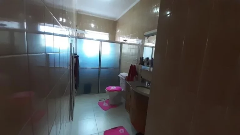 Imagem LINDO SOBRADO EM SANTOS, NO MARAPÉ,3 DORMS SENDO 2 SUÍTES, 3 VAGAS