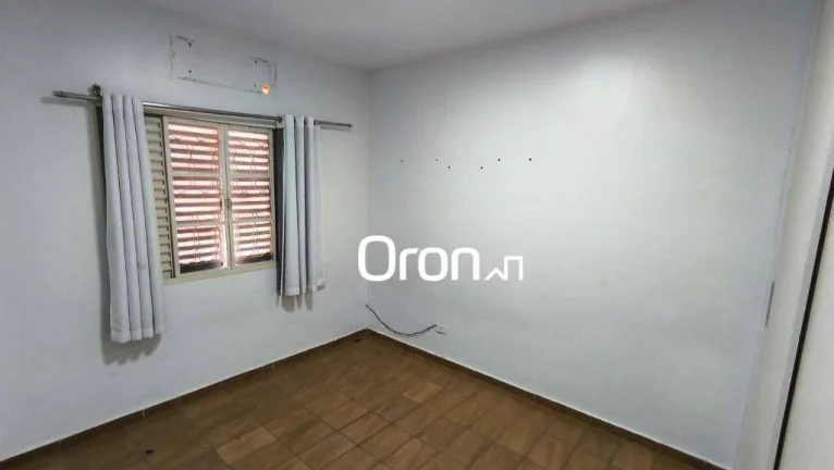 Imagem Sobrado à venda, 200 m² por R$ 600.000,00 - Parque Anhangüera - Goiânia/GO