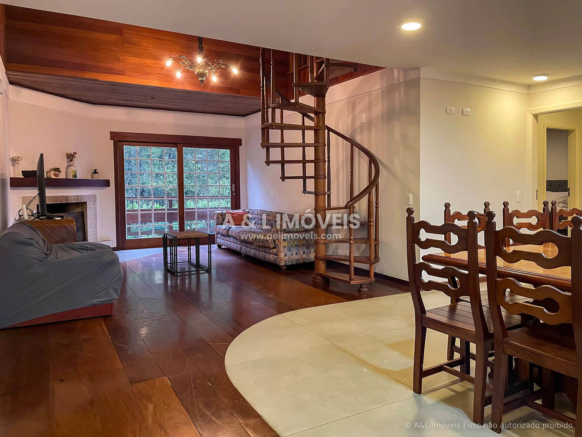 Imagem Cobertura Duplex em Capivari, Campos do Jordão | 322,02 m² | Mezanino