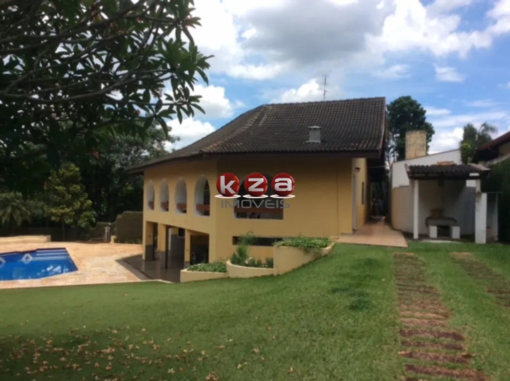 Imagem Luxuosa Casa em Condomínio à Venda em Campinas-SP, Barão Geraldo: 4 Quartos, 4 Suítes, 3 Salas, 8 Banheiros, 4 Vagas de Garagem, 880m².