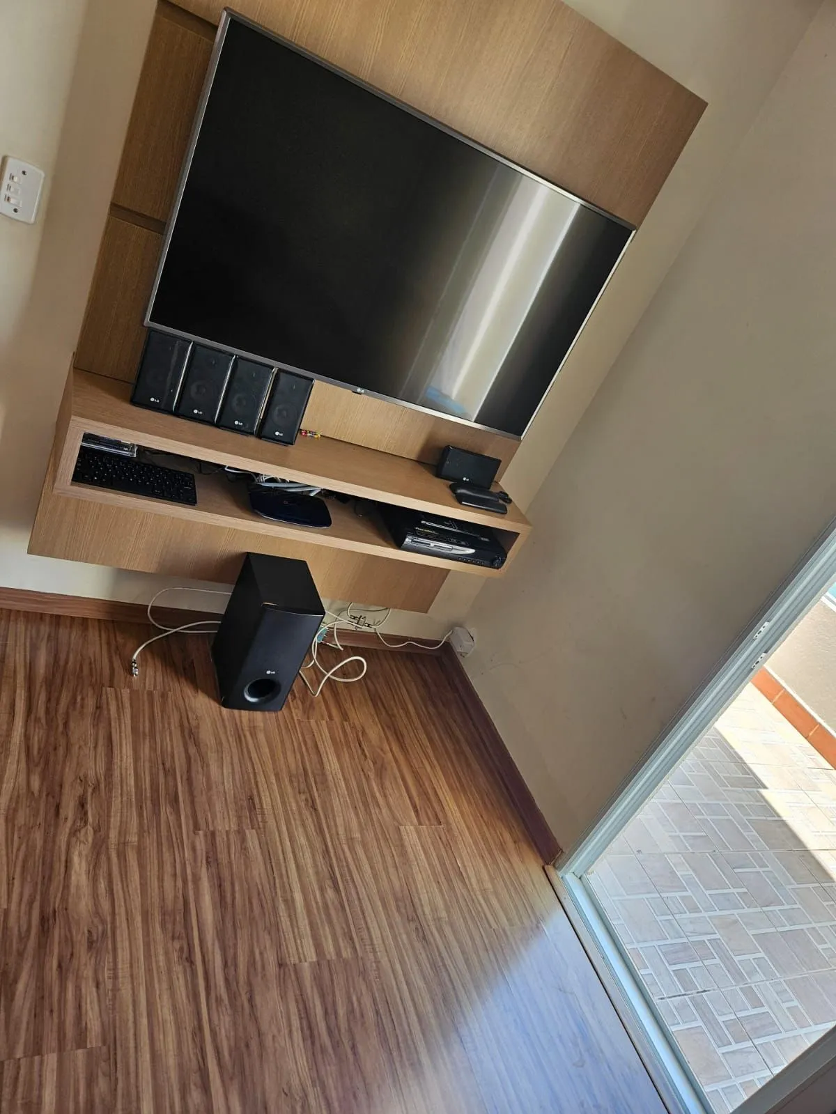 Imagem Viva o Sonho: Sobrado de Luxo no Condomínio Residencial Planalto