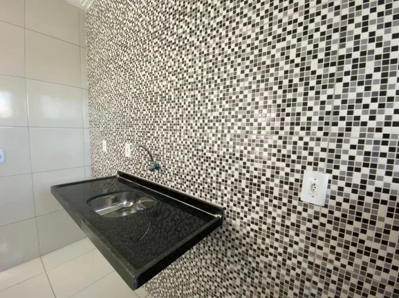Imagem Apartamento com 2 Quartos à Venda, 49 m² em Pavuna - Pacatuba