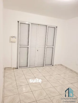 Imagem Sobrado 03 quartos c/suíte, 02 vagas, churrasqueira no Uberaba em Curitiba PR