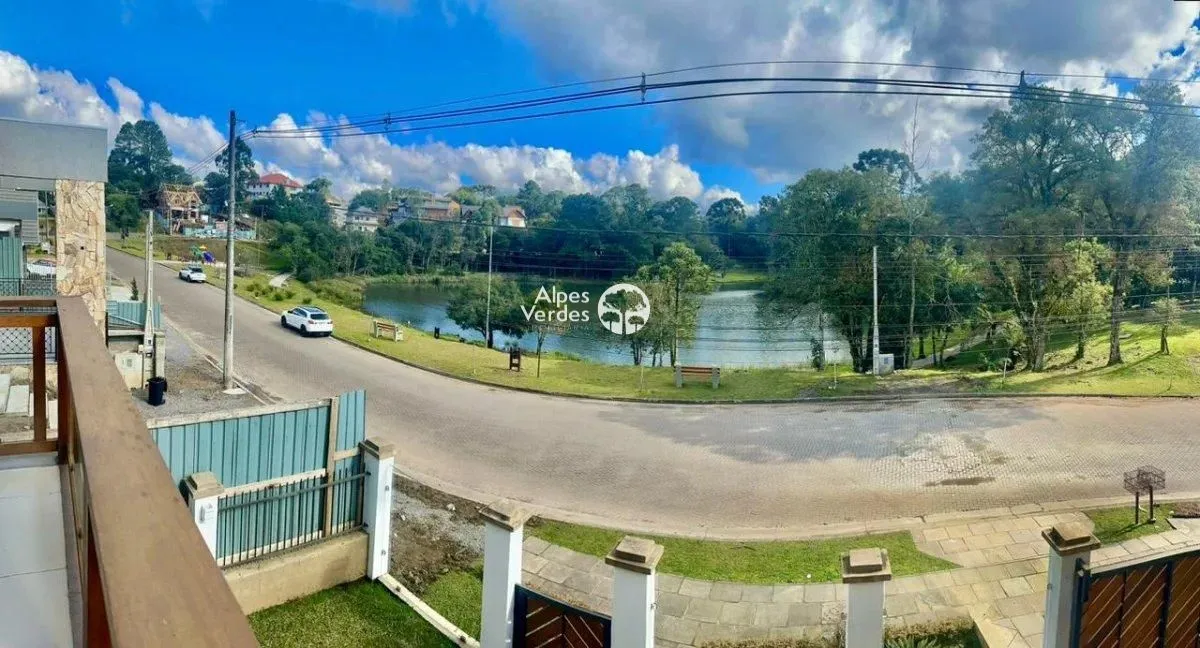 Imagem Terreno à Venda em Vivenda dos Arvoredas, Gramado - RS