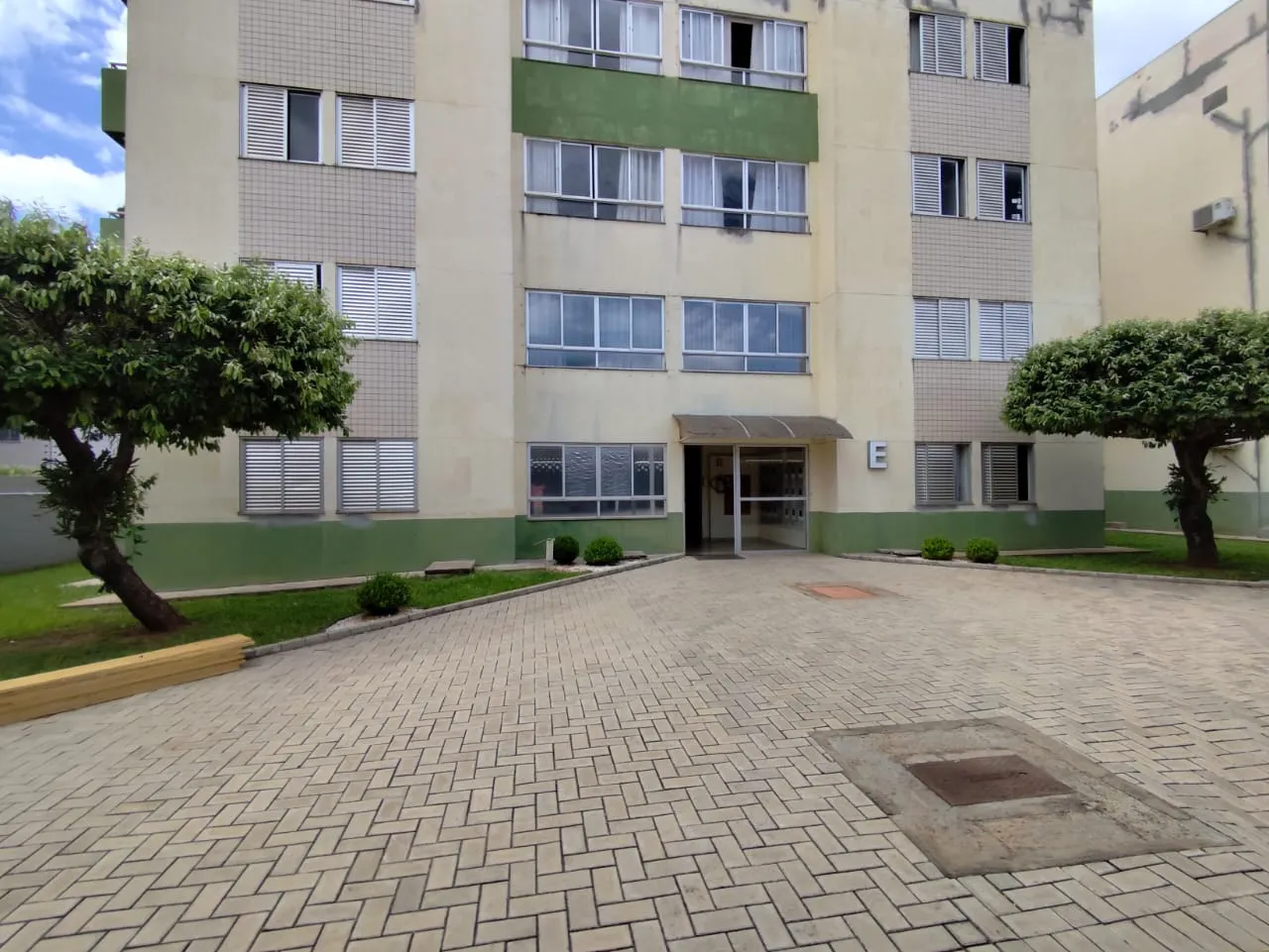 Imagem Apartamento 97m Umuarama-PR 413