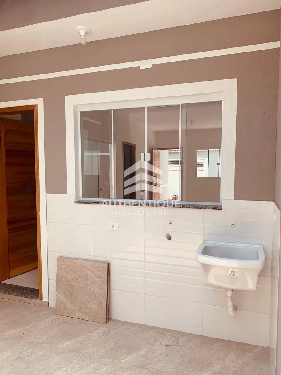 Imagem Casa à venda no bairro Jardim São Bernardino - Suzano/SP