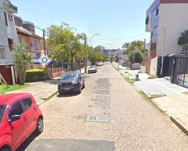 Imagem Apto 02 dorm e 01 vaga, sala, coz, dep emp, frente, 77 m2, Bairro Passo da Areia