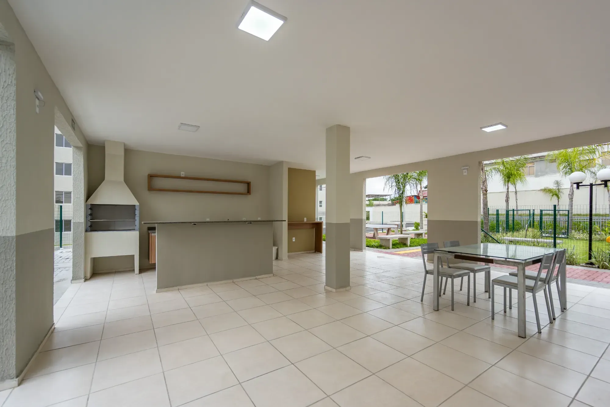 Imagem Apartamento com 2 Quartos à Venda, 41 m² em Realengo - Rio de Janeiro