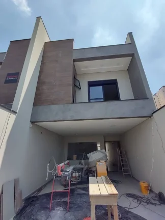 Imagem Sobrado Novo Alto Padrão 3 Dormitórios e 3 Suítes Estuda Permuta
