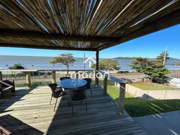Foto do imóvel Sobrado com 6 quartos, Centro - Balneário Piçarras