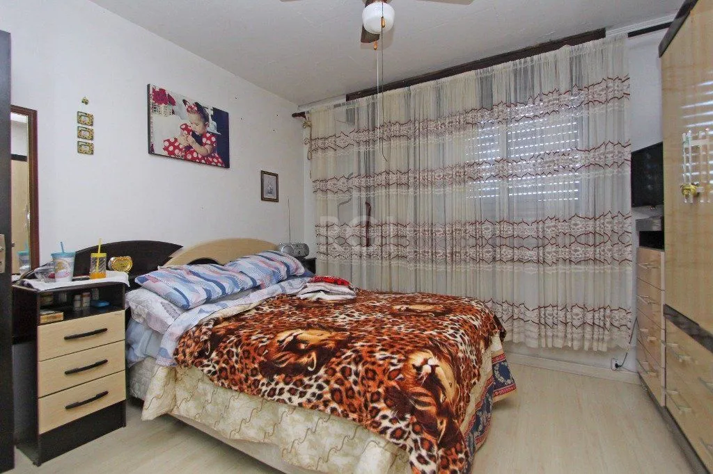 Imagem Casa para Venda - 160m², 4 dormitórios, sendo 1 suites, 3 vagas - Medianeira