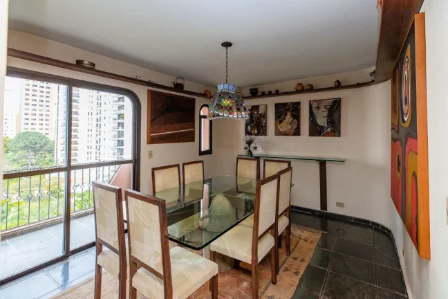 Imagem Apartamento à venda em São Paulo, Moema, com 3 quartos, 210m2