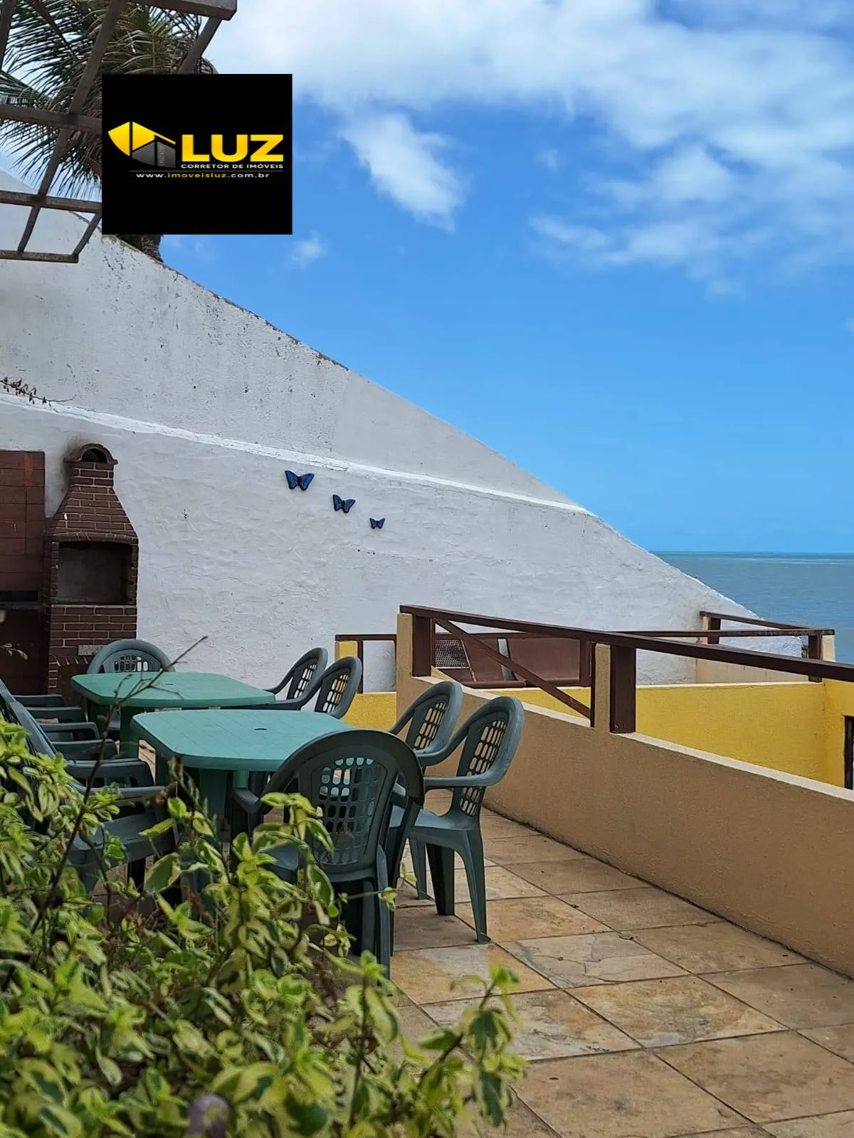 Imagem Duplex à Beira Mar com Vista exuberante na praia Pacheco
