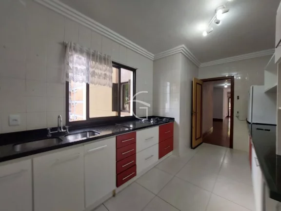 Imagem Excelente oportunidade de apartamento com 2 suítes mais 2 quartos à venda no bairro Atiradores em Joinville.