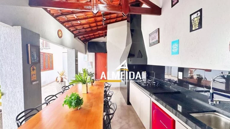 Imagem Casa com 3 dormitórios à venda, 189 m² por R$ 790.000,00 - Jardim América - Rio Claro/SP
