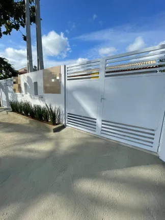 Foto do imóvel Casa com 2 Quartos à Venda, 74 m² em Bal. Tupy - Itanhaém