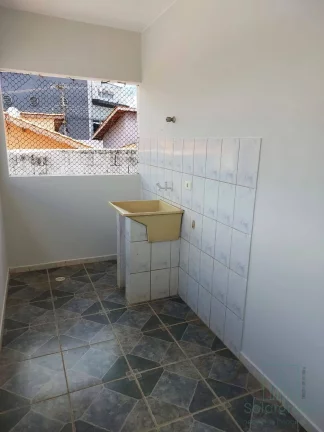 Imagem Casa 2 Quartos e 1 banheiro P/ LOCAÇÃO em Atibaia - 2 Mil / Mês