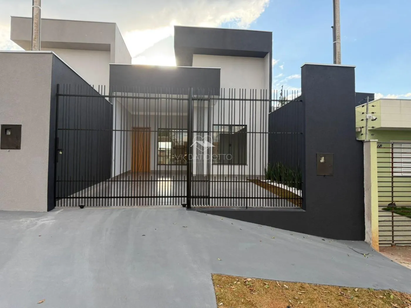 Imagem Casa para Venda em Maringá / PR no bairro Conjunto Residencial Ney Braga