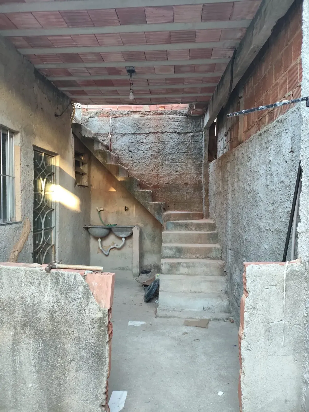 Imagem Casa com 1 Quarto à Venda, 85 m² em Ricardo de Albuquerque - Rio de Janeiro