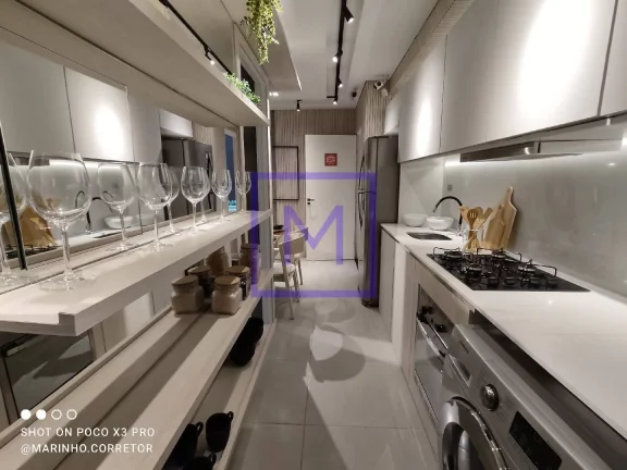 Imagem Apartamento à venda próximo ao metrô com vaga e sacada