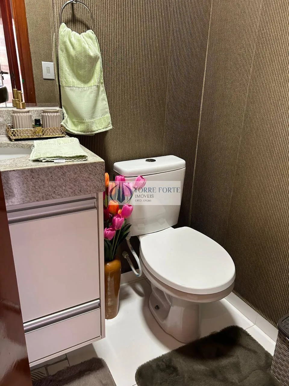 Imagem Lindo Apartamento com 2 dormitorios 2 suites 2 vagas no Boqueirão PG.