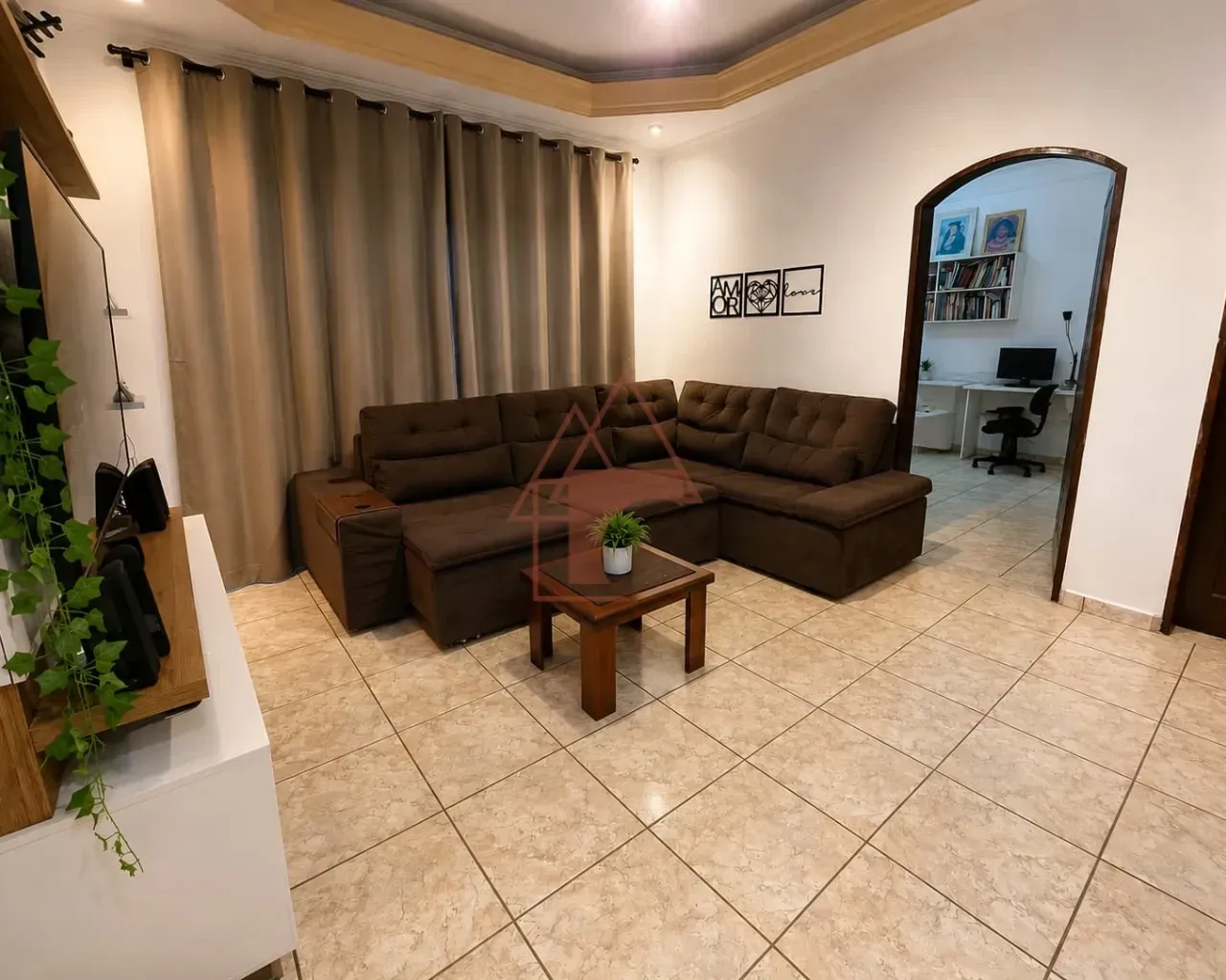 Imagem Sobrado com 3 Quartos à Venda, 256 metros em Vale Verde - Cubatão