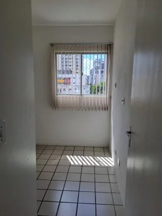 Imagem Apartamento para Venda em Recife, Boa Viagem, 3 dormitórios, 1 suíte, 1 banheiro, 1 vaga