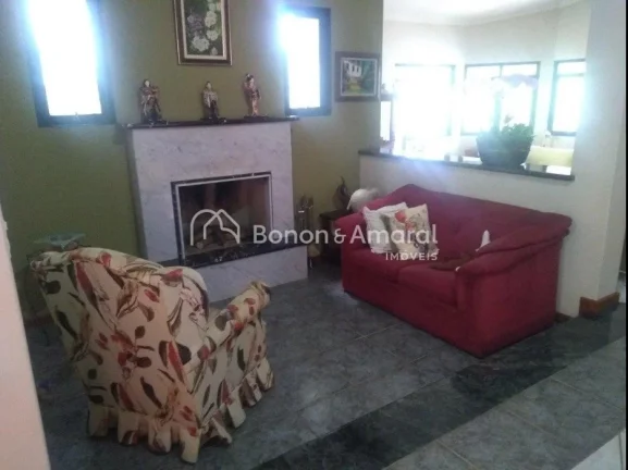 Imagem Casa à venda no Condomínio Oruam em Valinhos , térrea , contendo apenas escada para acessar a cas...