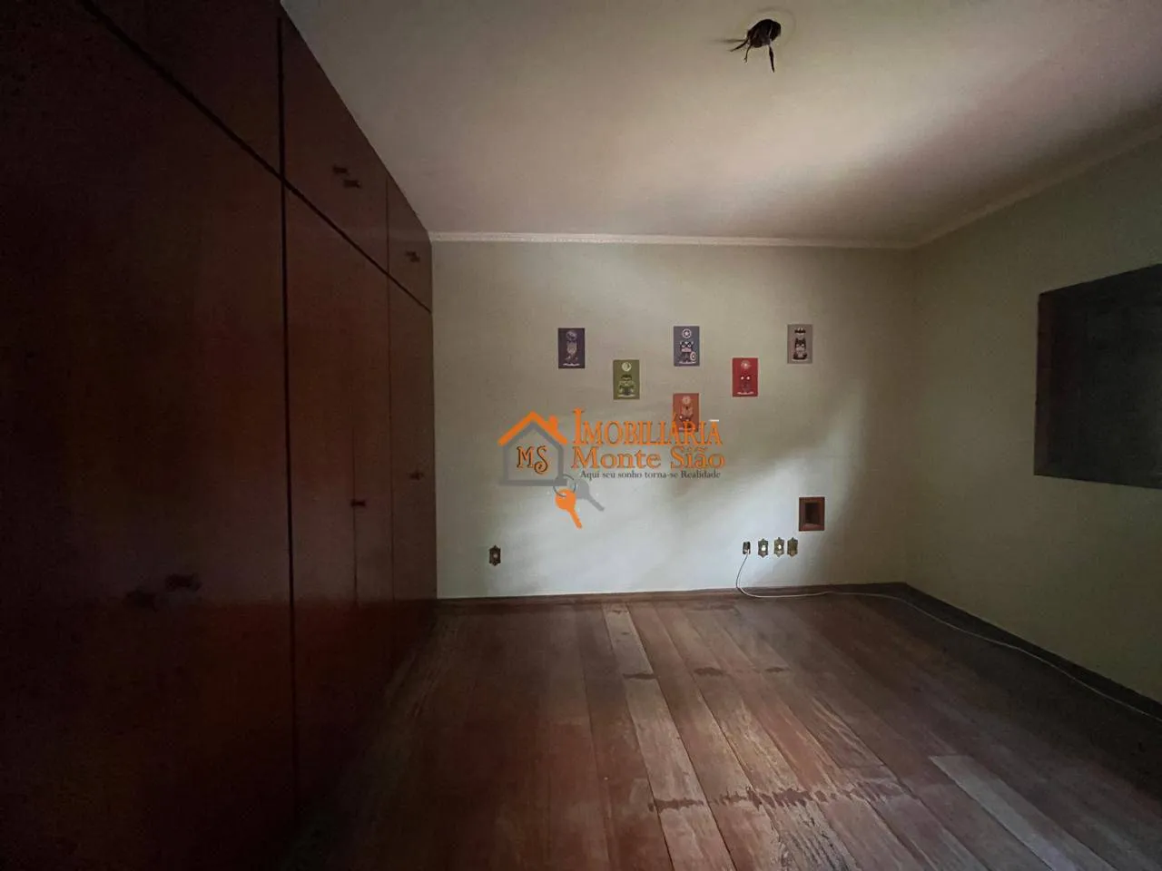 Imagem Sobrado com 6 dormitórios à venda, 372 m² por R$ 1.550.000,00 - Vila Rosália - Guarulhos/SP