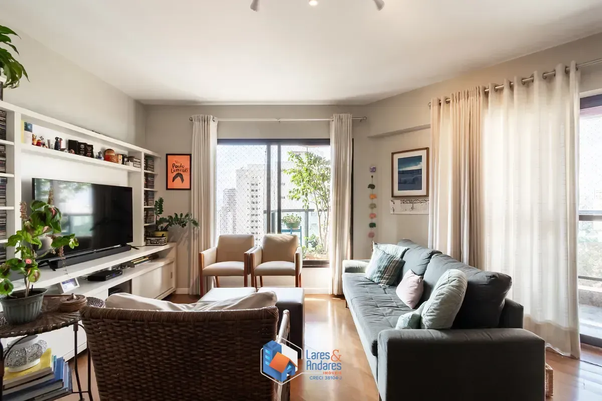 Foto do imóvel Apartamento para venda em Perdizes com 4 quartos, sendo 2 suítes, 130m² em Rua Tavares Bastos