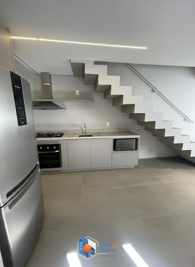 Foto do imóvel Duplex para venda em Jardim Paulista com 2 quartos, sendo 2 suítes, 197m² em Rua Padre João Manuel