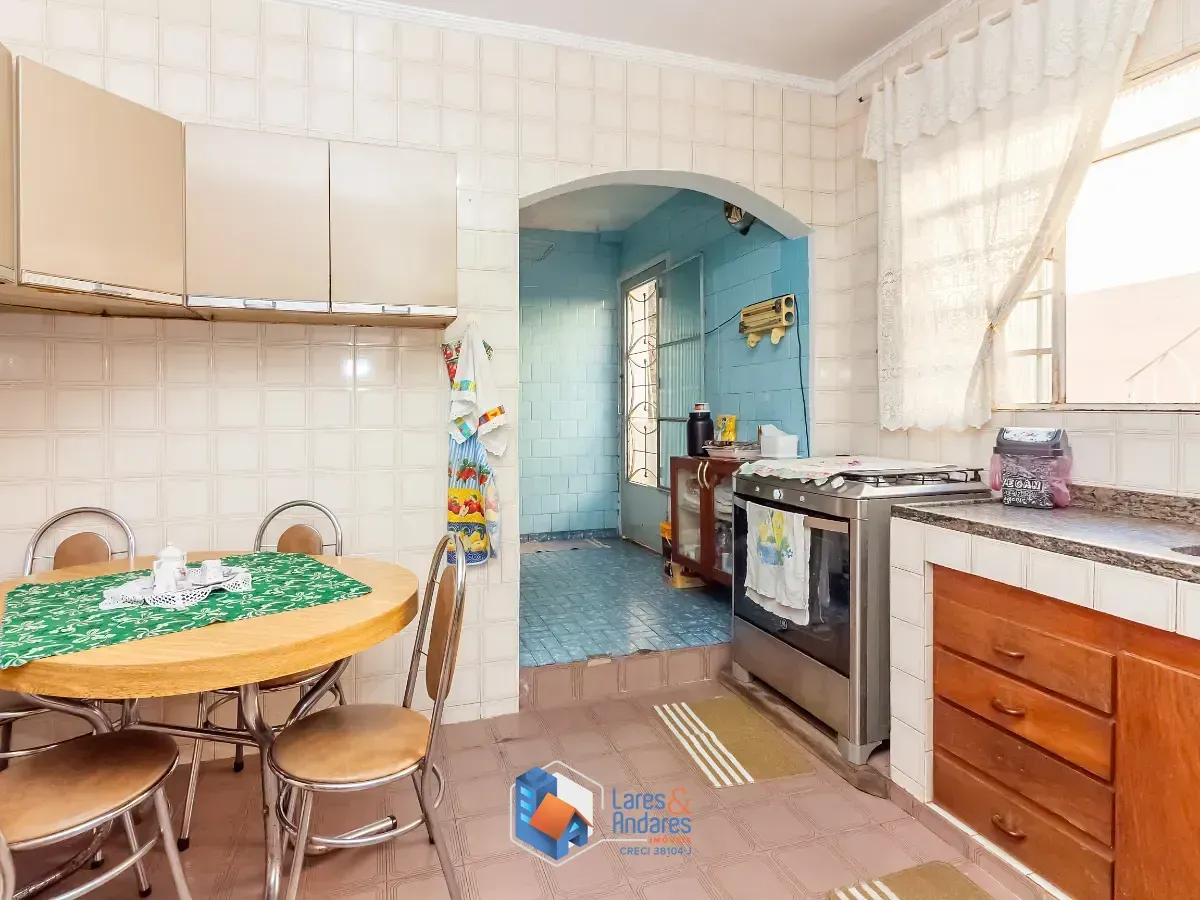 Imagem Sobrado para venda em Nossa Senhora do Ó com 3 quartos, sendo 1 suíte, 233m²
