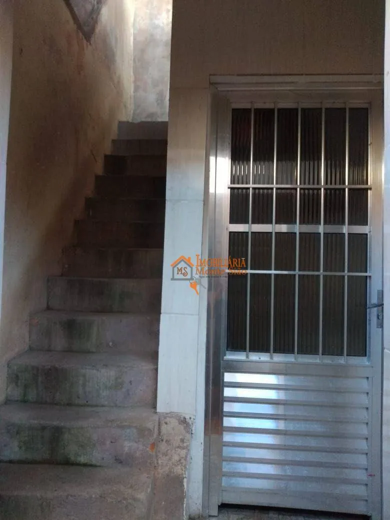 Imagem Sobrado com 3 dormitórios à venda, 250 m² por R$ 373.000,00 - Jardim IV Centenário - Guarulhos/SP
