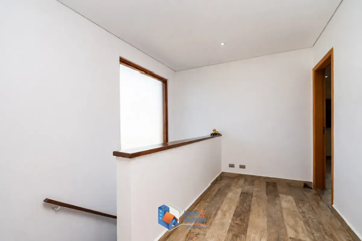 Imagem Casa para venda em Planalto Paulista com 2 quartos, sendo 2 suítes, 203m²