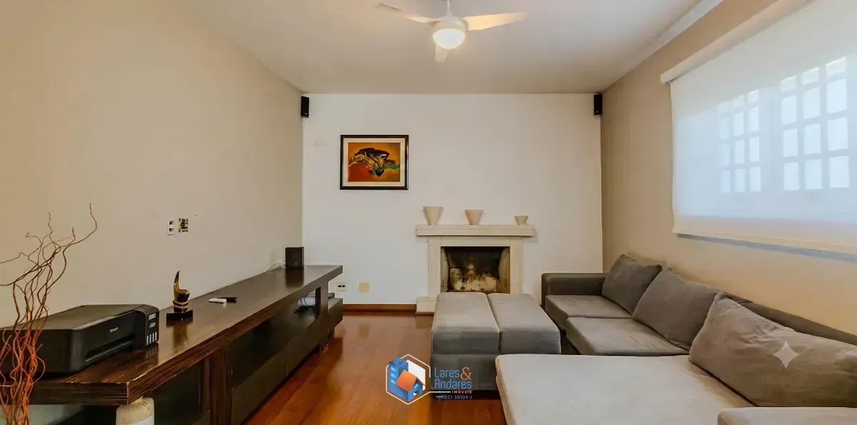 Imagem Casa para venda em Pacaembu com 3 quartos, sendo 3 suítes, 350m²