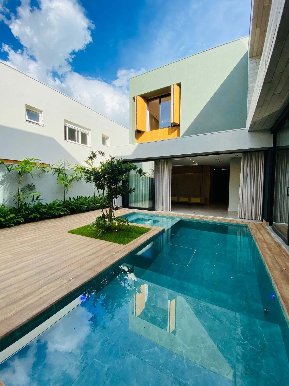 Imagem Casa à venda em Franca, Residencial Olivito, com 4 quartos, 304m2