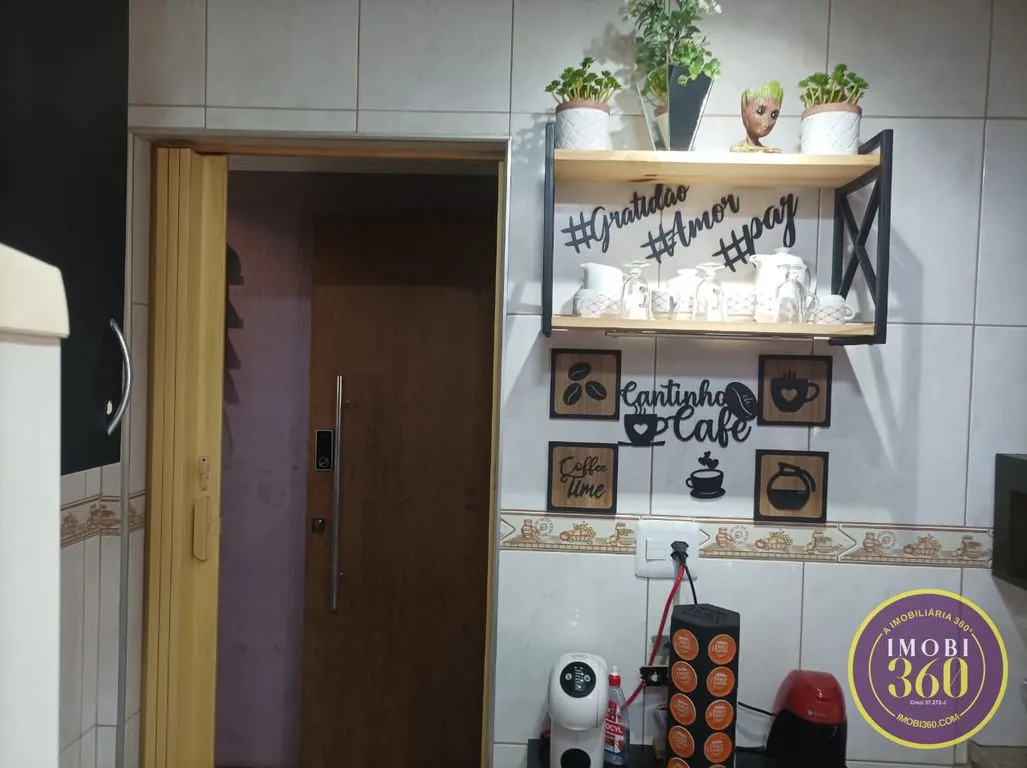 Imagem Lindo apartamento com 2 Quartos e 1 banheiro à Venda, 50 m² por R$ 215.000.