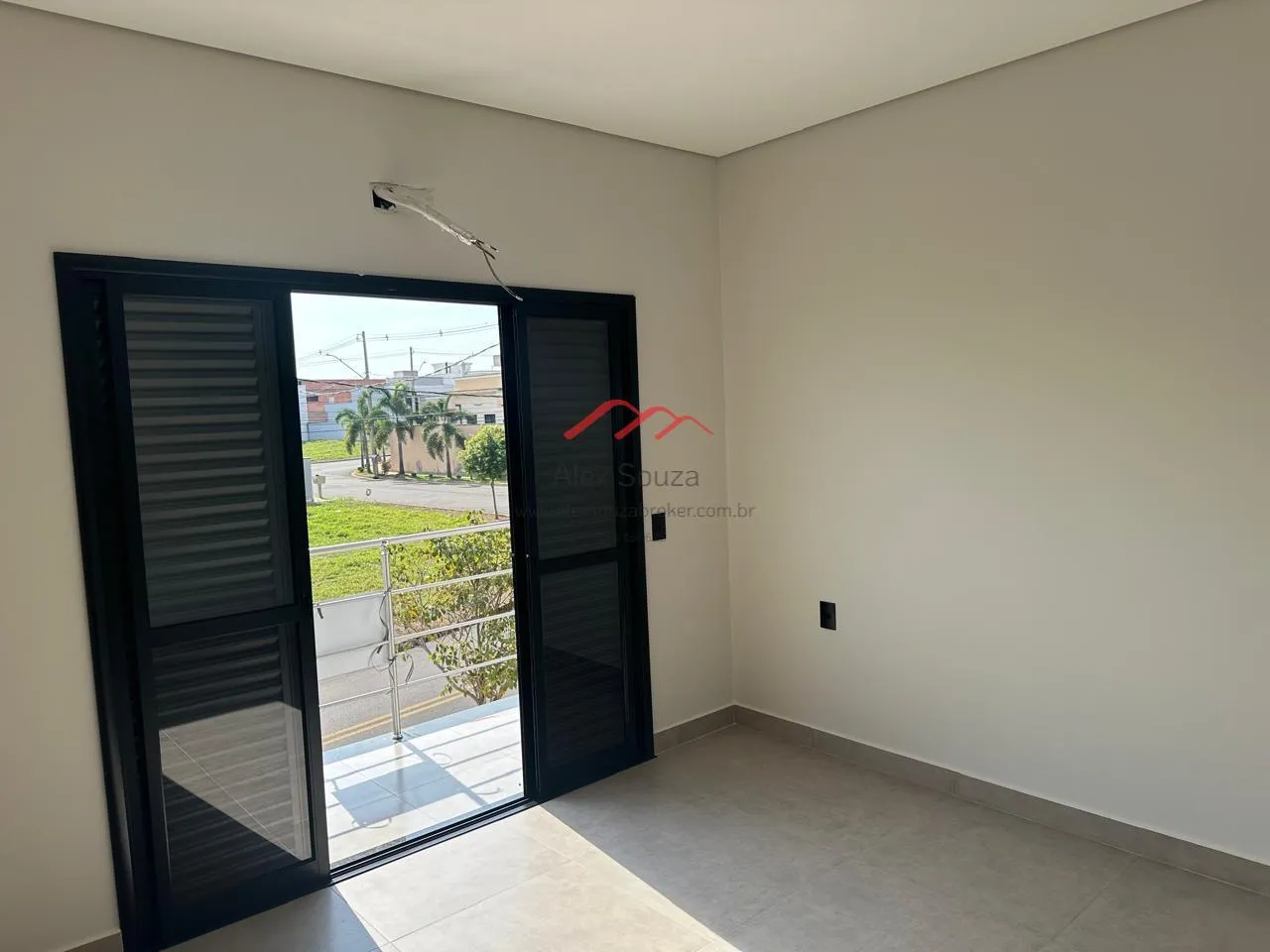 Imagem Sobrado em Condomínio para Venda em Hortolândia, Parque Olívio Franceschini, 3 dormitórios, 1 suíte, 4 banheiros, 2 vagas
