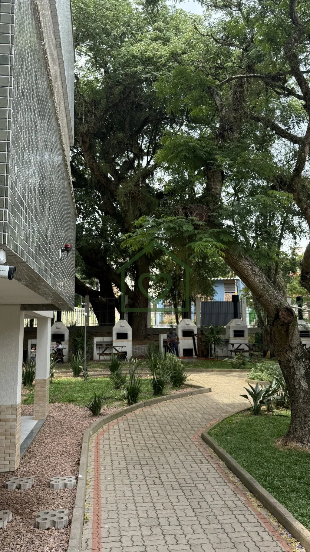 Imagem Empreendimento com unidades de 73 a 94m², 2 e 3 dormitórios. Condomínio conta com ampla área de ...