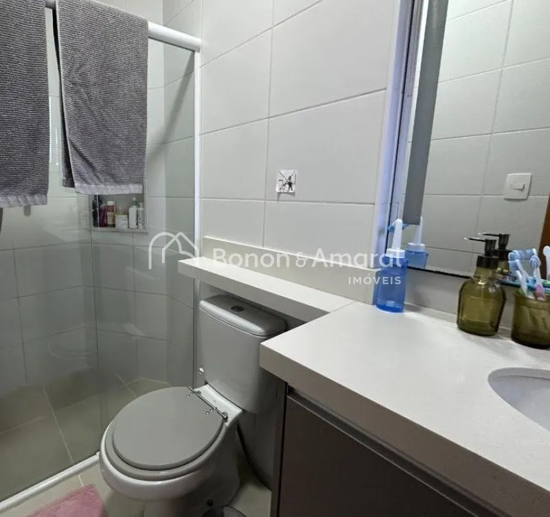 Imagem Charmoso sobrado de 3 quartos à venda no condomínio Barão Ville