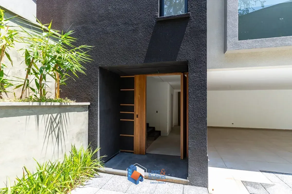 Imagem Casa em condomínio para venda em Jardim Cordeiro com 4 quartos, sendo 4 suítes, 719m²