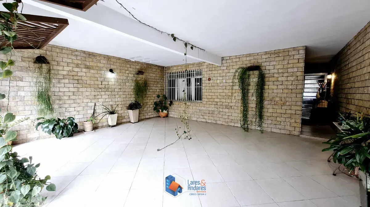 Imagem Sobrado para venda em Jardim Santo Amaro com 3 quartos, sendo 1 suíte, 147m²