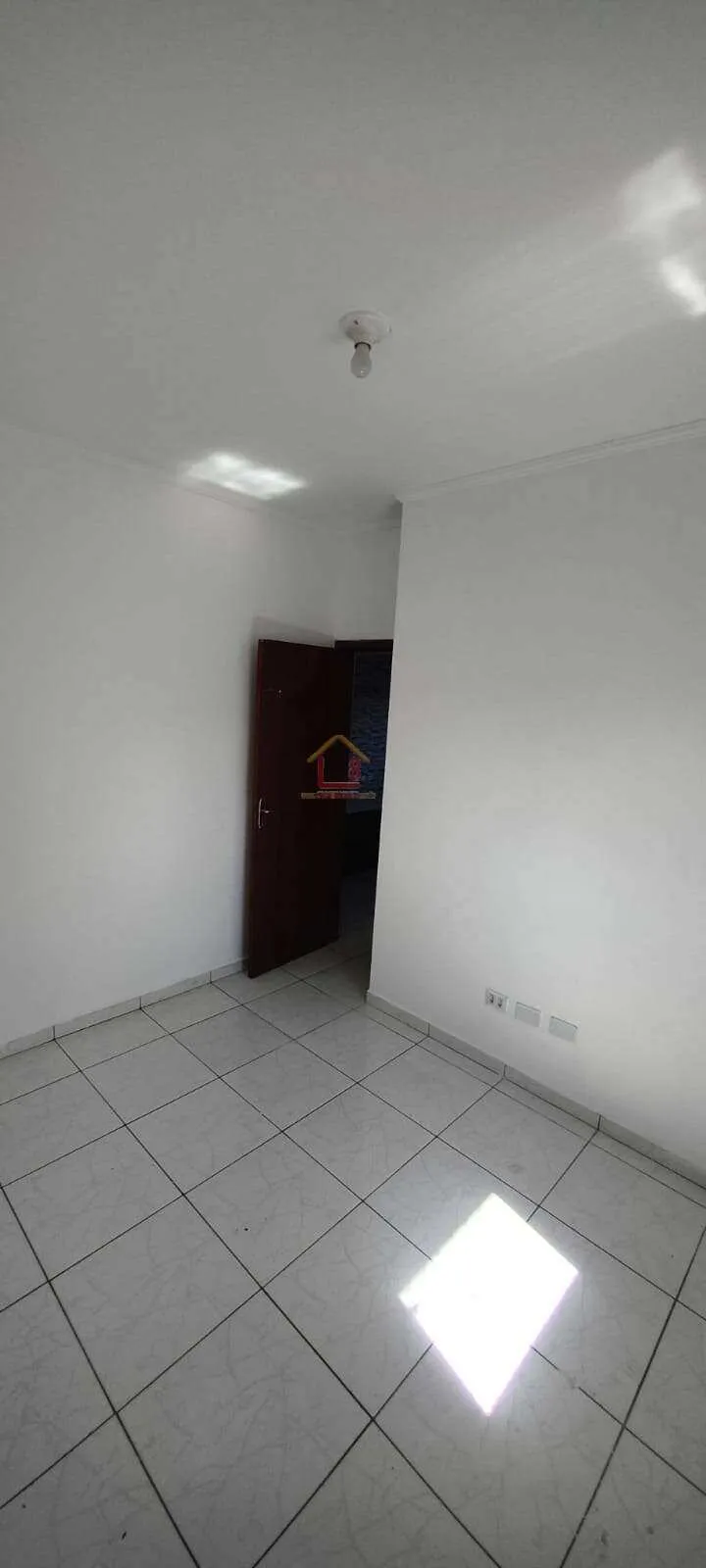 Imagem Casa de condomínio à venda em Praia Grande, Vila Sônia, com 2 quartos, 75m2