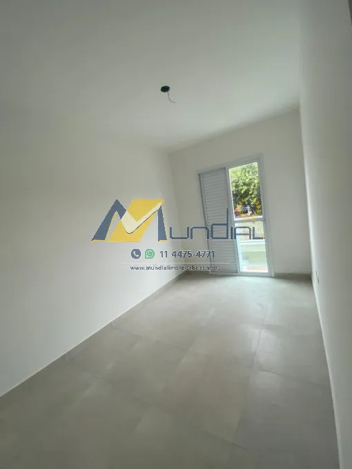Imagem Alugo Galpão com 705mts² de area construida. Características