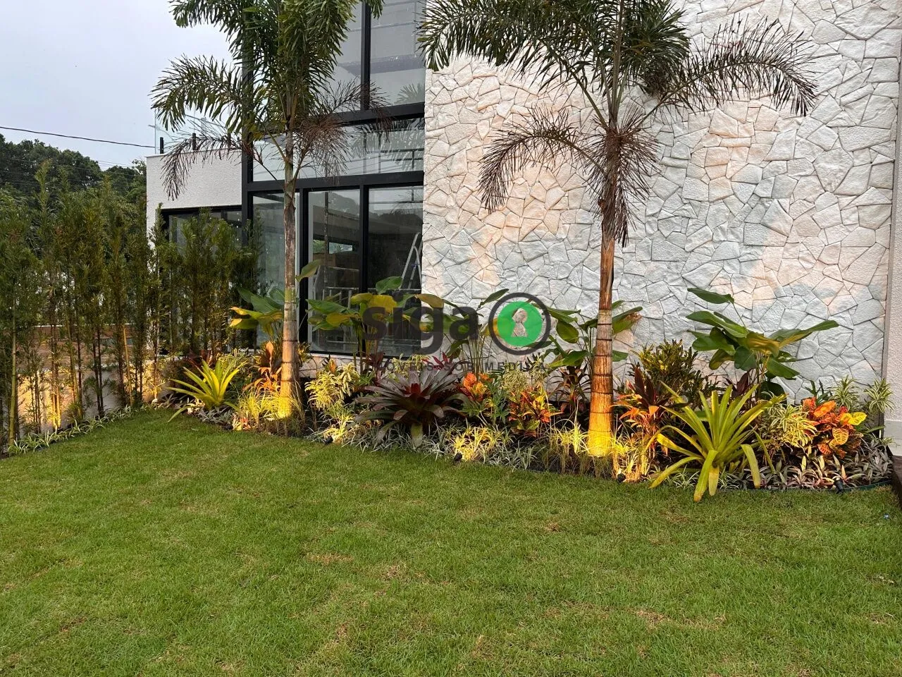Imagem Casa Nova de Alto Padrão à Venda em Peruíbe
